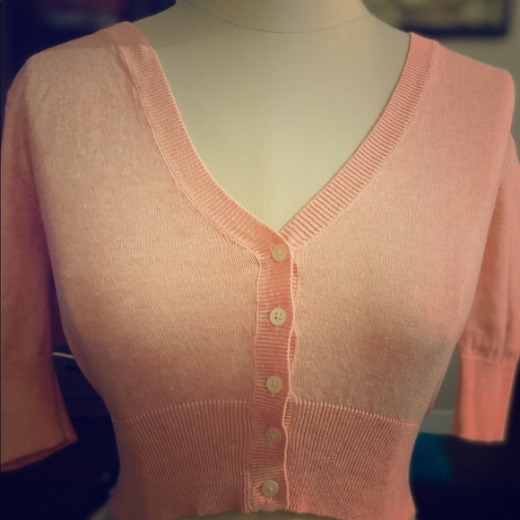 Sweaters - Women’s crop sweater